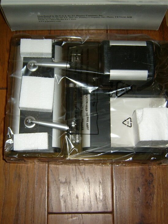 Vintage Office Desk Accessory Set in Box, NEW IN BOX - Picture 4 of 4